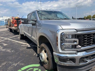 2024 Ford Super Duty F-350 DRW Lariat