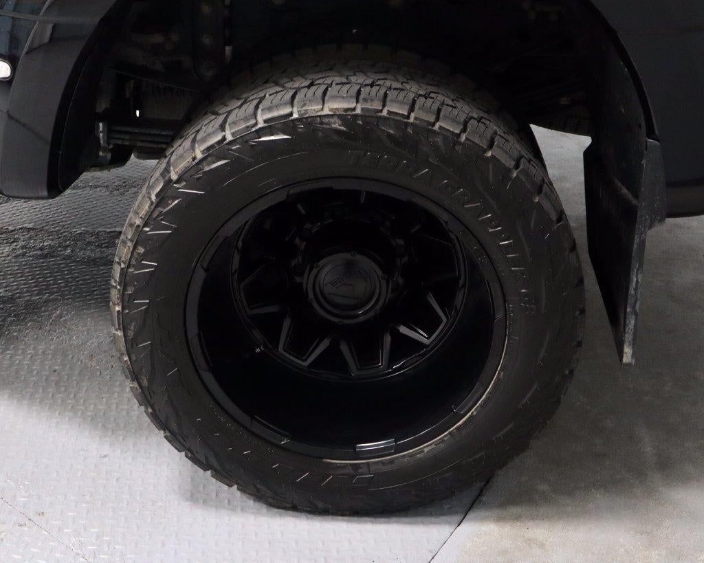 2025 Ford Super Duty F-350 DRW Platinum
