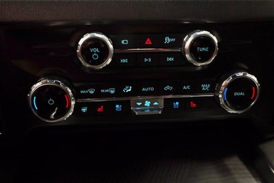 2025 Ford Super Duty F-350 DRW Platinum