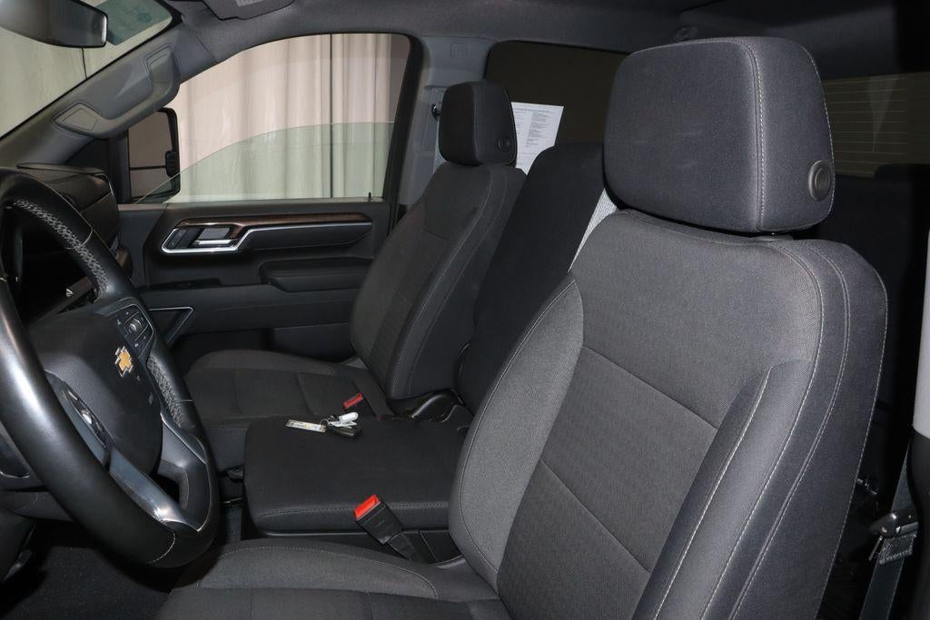 2025 Chevrolet Silverado 3500 HD LT