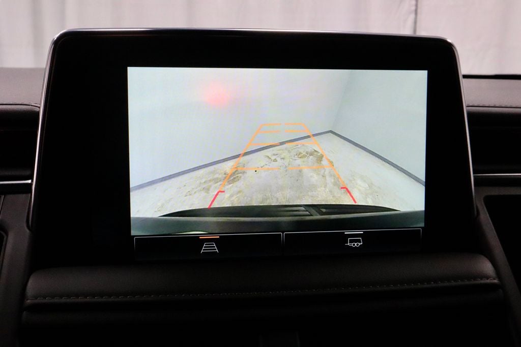 2024 GMC Yukon XL SLE