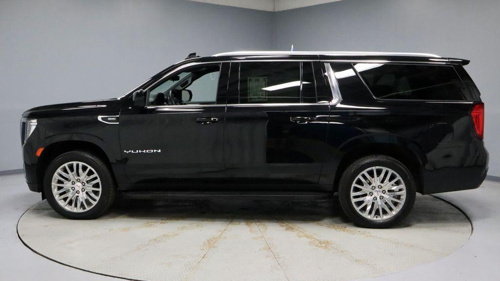2024 GMC Yukon XL SLE