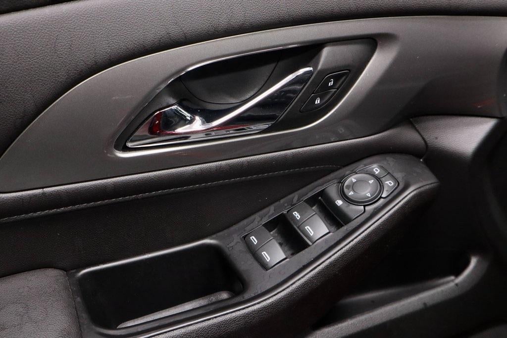 2023 Chevrolet Traverse LT