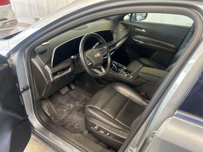2025 Cadillac XT4 Premium Luxury