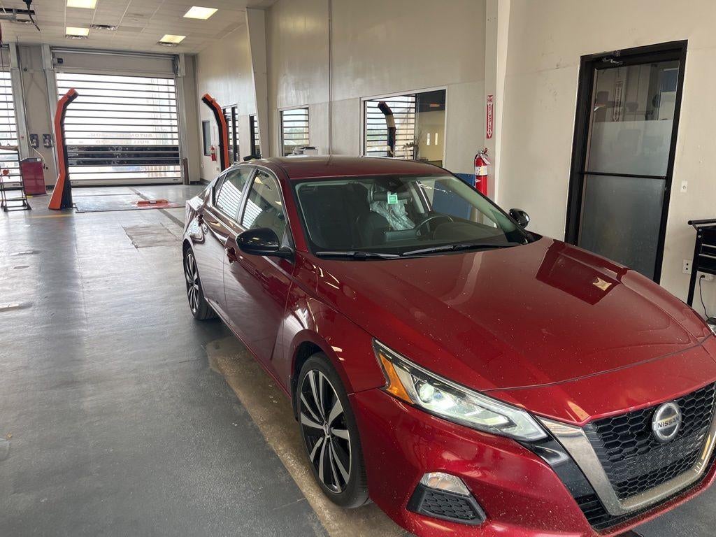 2022 Nissan Altima 2.5 SR