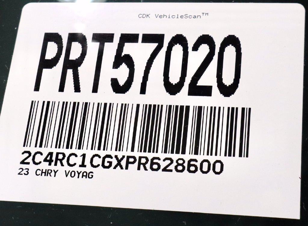 2023 Chrysler Voyager LX