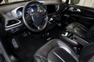 2020 Chrysler Pacifica Launch Edition