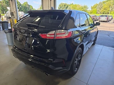 2021 Ford Edge ST Line