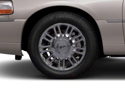 2011 Lincoln Town Car Signature