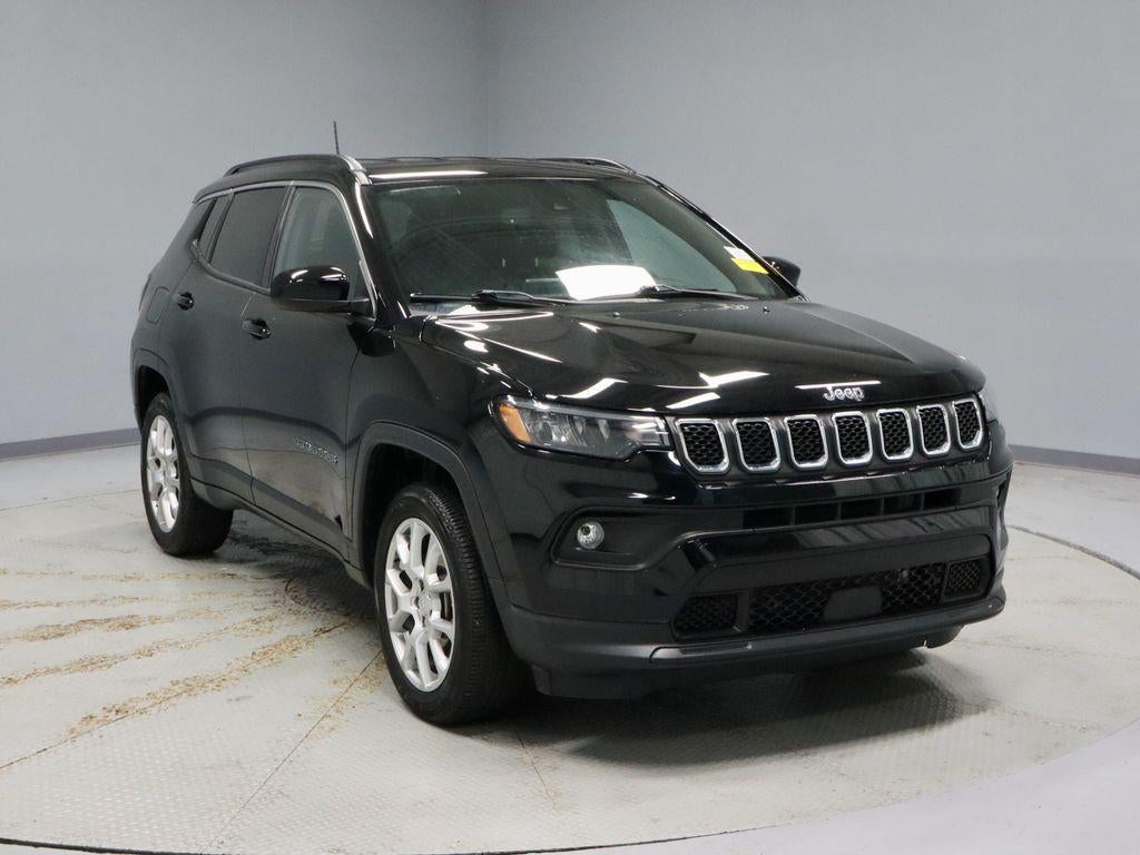 2023 Jeep Compass Latitude Lux