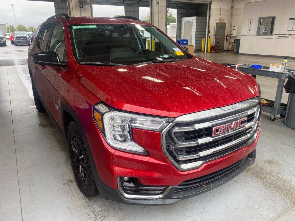 2024 GMC Terrain AT4