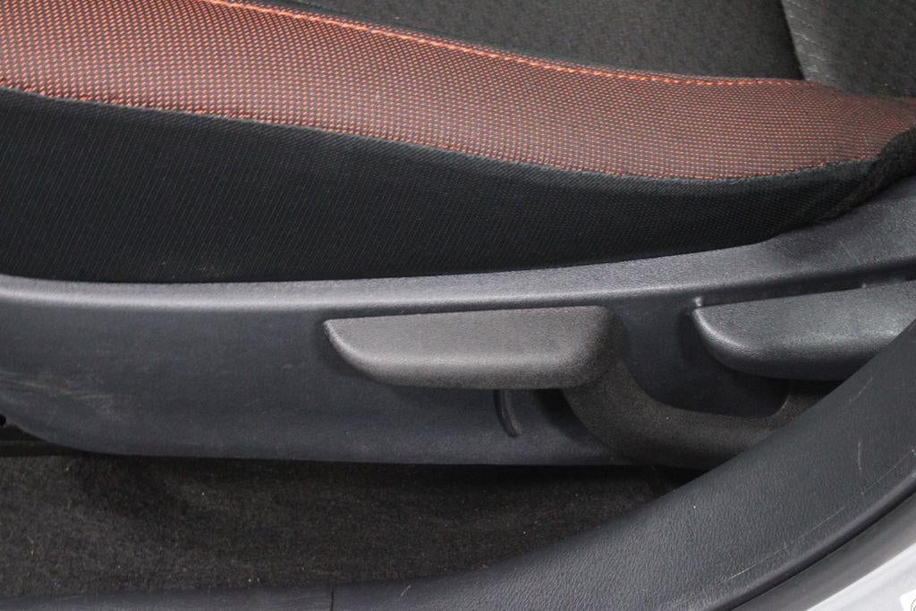 2024 Nissan Versa 1.6 SR
