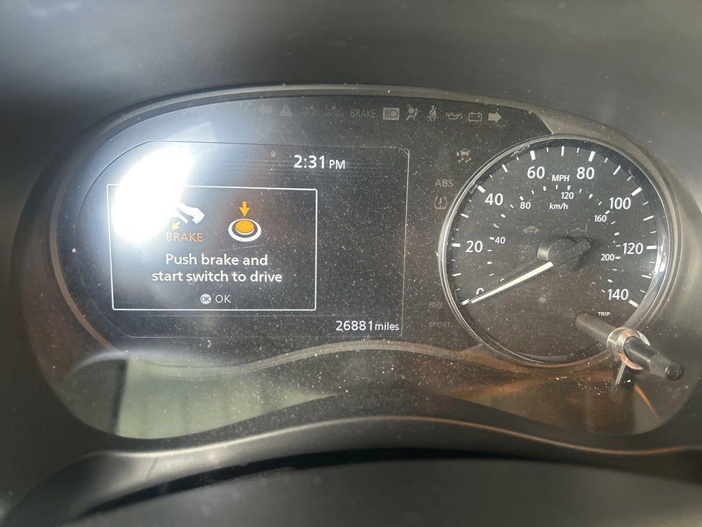 2023 Nissan Kicks SR