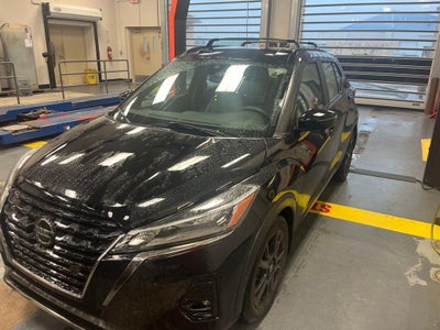 2021 Nissan Kicks SR