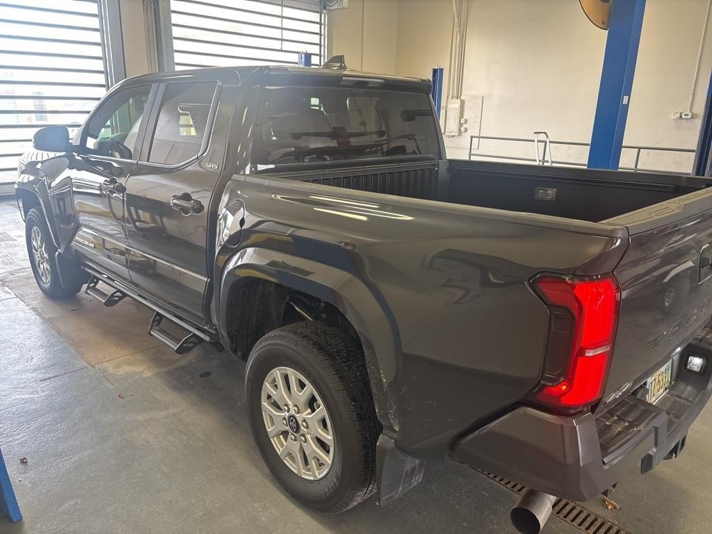 2025 Toyota Tacoma 4WD SR5