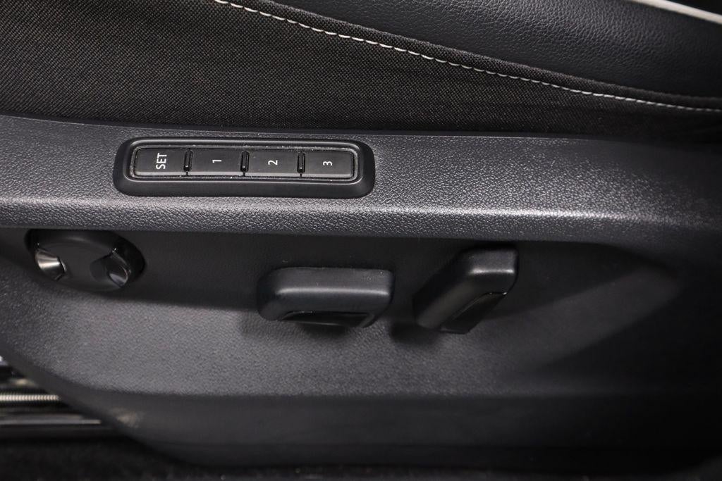 2022 Volkswagen Tiguan 2.0T SEL R-Line