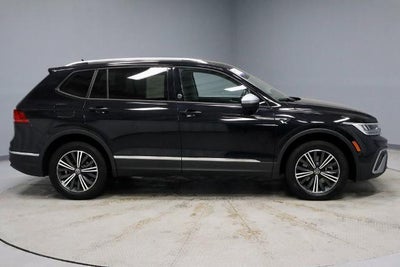 2024 Volkswagen Tiguan 2.0T Wolfsburg Edition