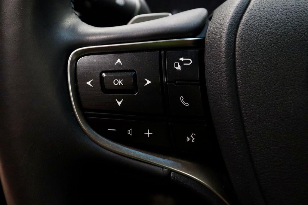 2023 Lexus ES 250 250