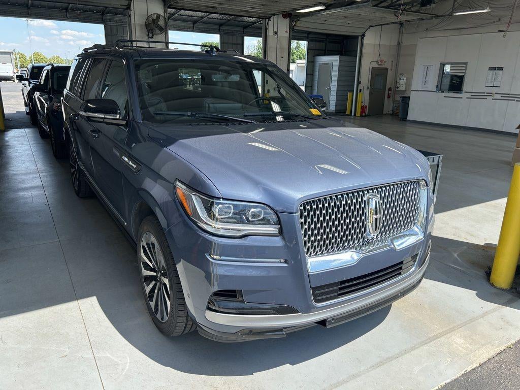 2023 Lincoln Navigator L Reserve