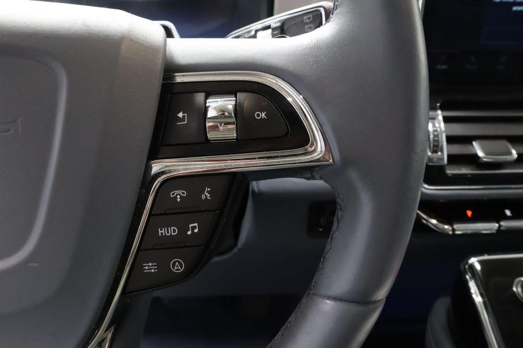 2024 Lincoln Navigator L Black Label