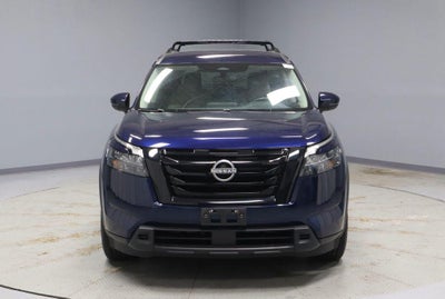 2023 Nissan Pathfinder SV