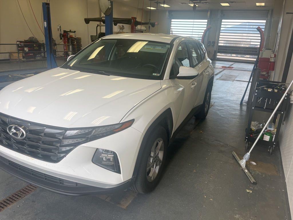 2023 Hyundai TUCSON SE