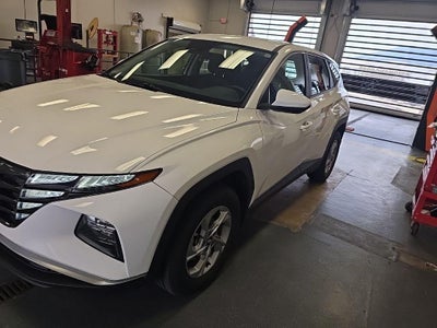 2024 Hyundai TUCSON SE