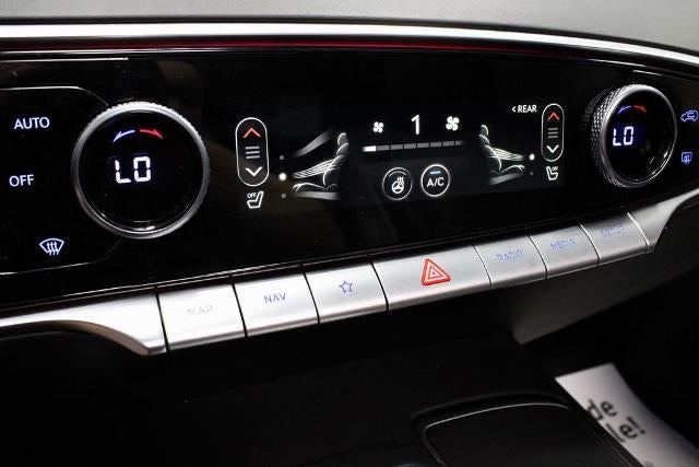 2024 Genesis GV70 2.5T Advanced