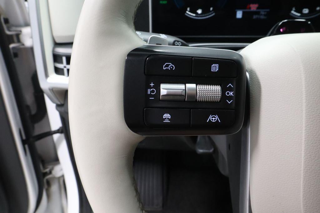 2025 Hyundai SANTA FE HYBRID SEL