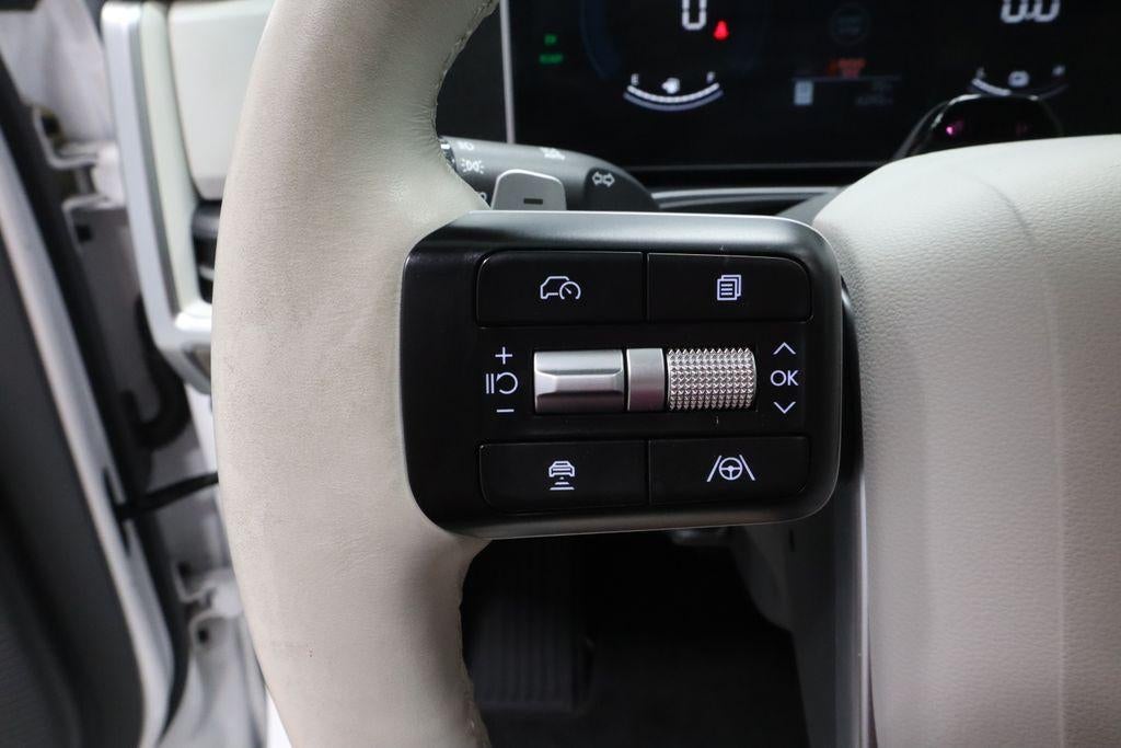 2025 Hyundai SANTA FE HYBRID SEL