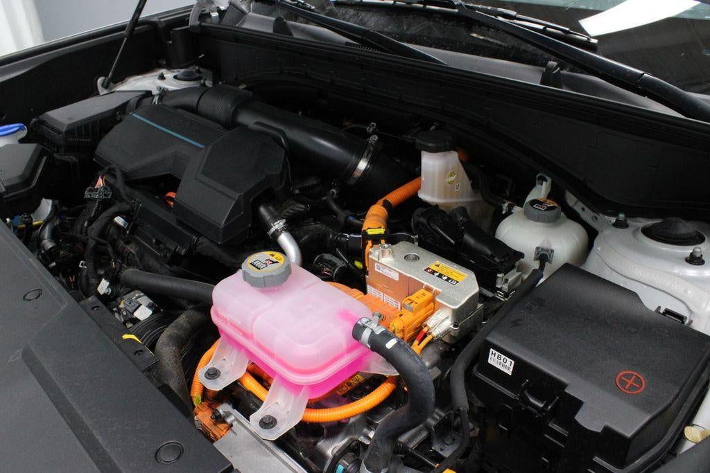 2025 Hyundai SANTA FE HYBRID SEL