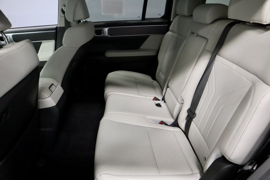 2025 Hyundai SANTA FE HYBRID SEL