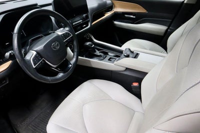 2024 Toyota Grand Highlander Platinum