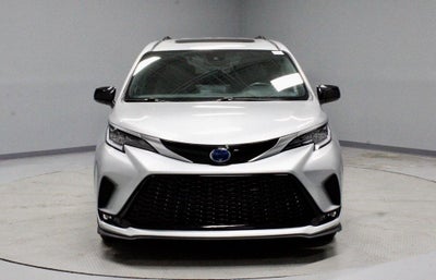 2022 Toyota Sienna XSE