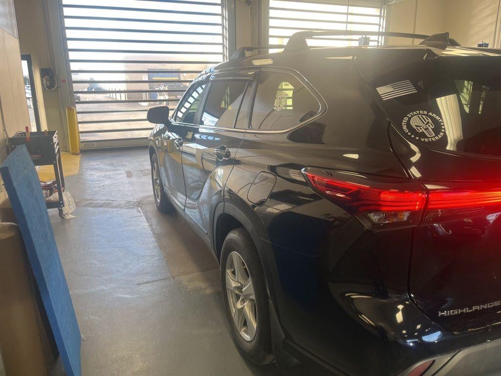 2023 Toyota Highlander L