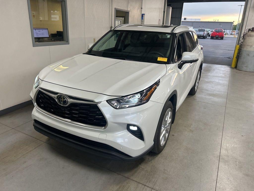 2024 Toyota Highlander Limited