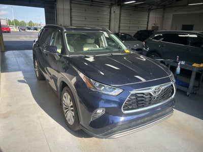 2024 Toyota Highlander Platinum