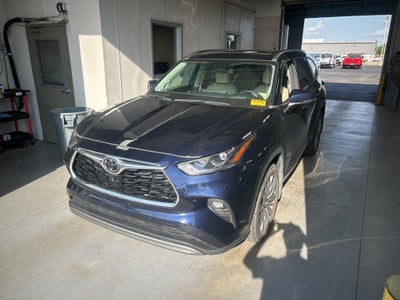 2024 Toyota Highlander Platinum