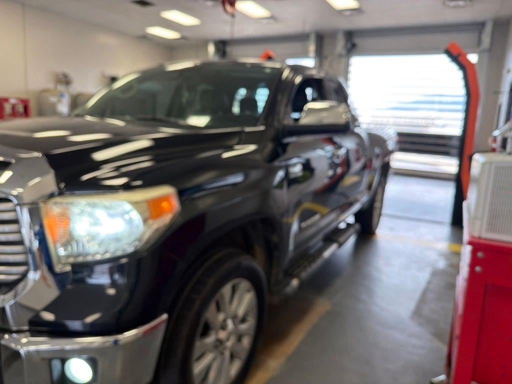 2014 Toyota Tundra 4WD Truck Limited