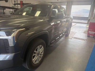 2025 Toyota Tundra 4WD SR5