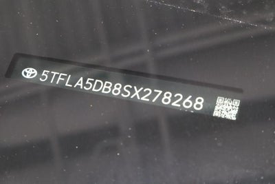 2025 Toyota Tundra 4WD SR5