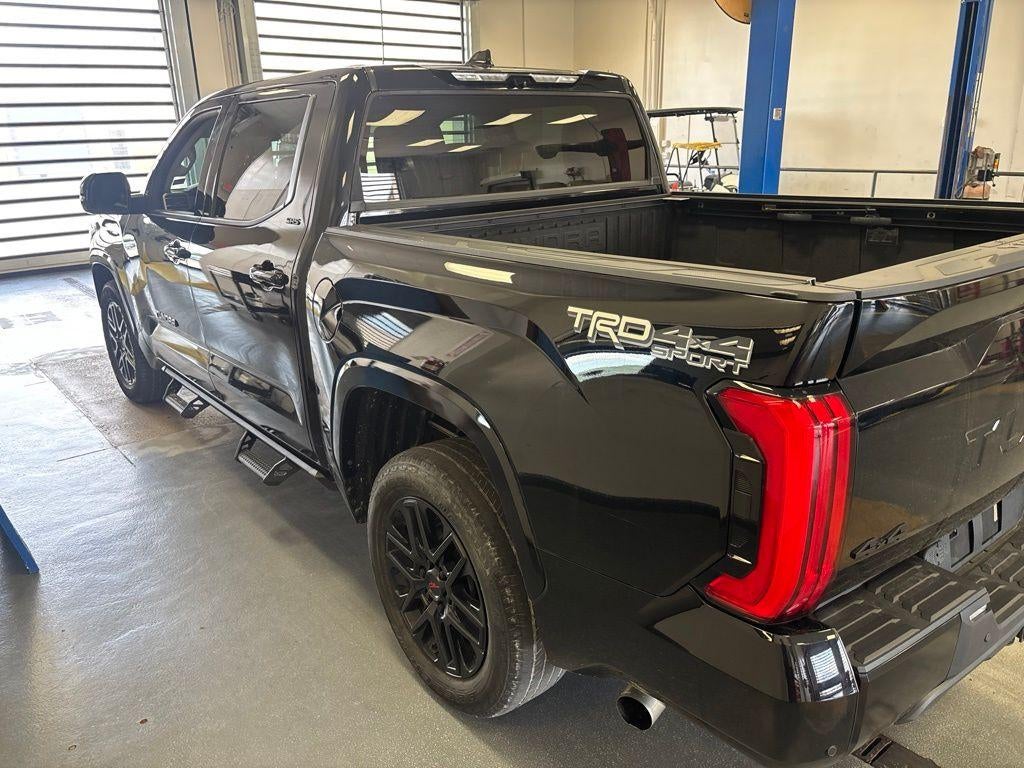 2022 Toyota Tundra 4WD SR5