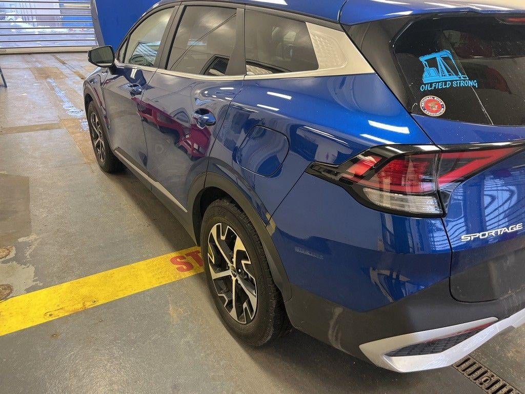 2025 Kia Sportage EX