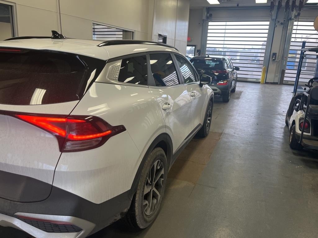 2025 Kia Sportage EX