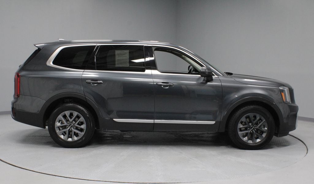 2024 Kia Telluride LX