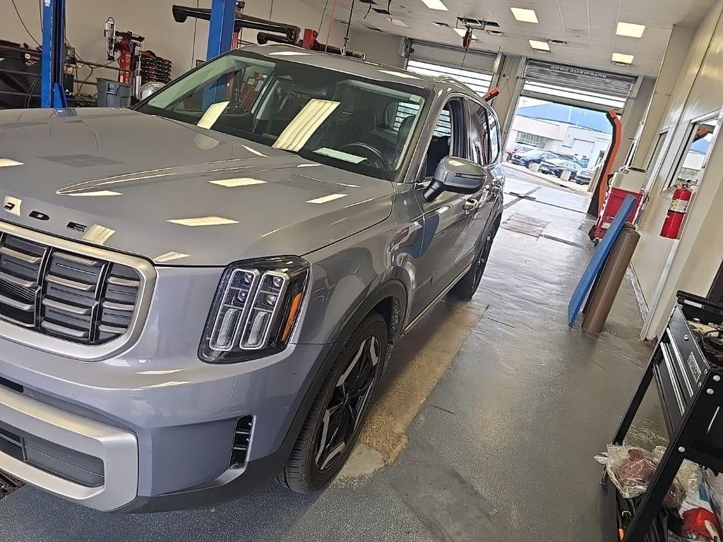 2023 Kia Telluride S