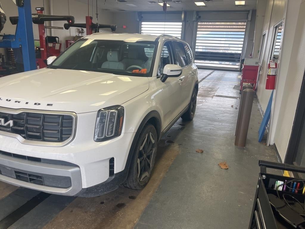 2023 Kia Telluride S