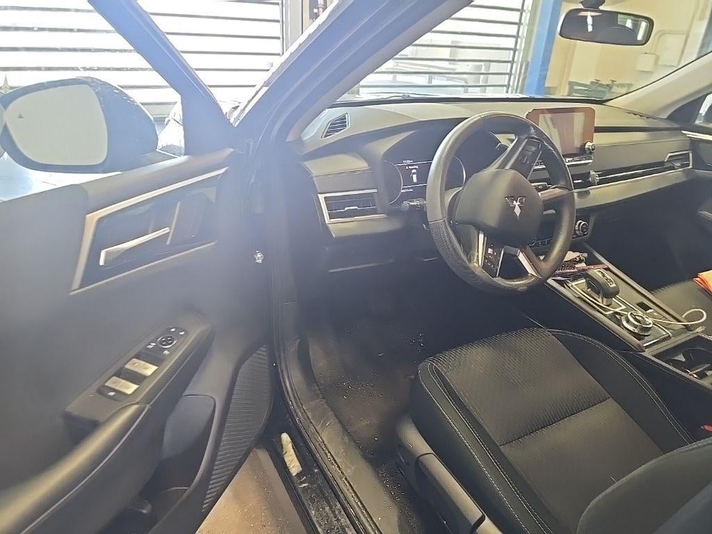 2022 Mitsubishi Outlander ES