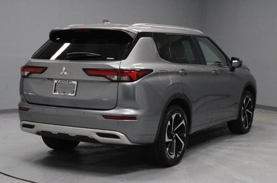 2023 Mitsubishi Outlander SEL