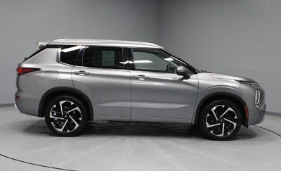2023 Mitsubishi Outlander SEL